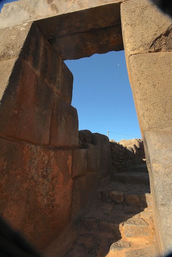 Peru-Door-Moon