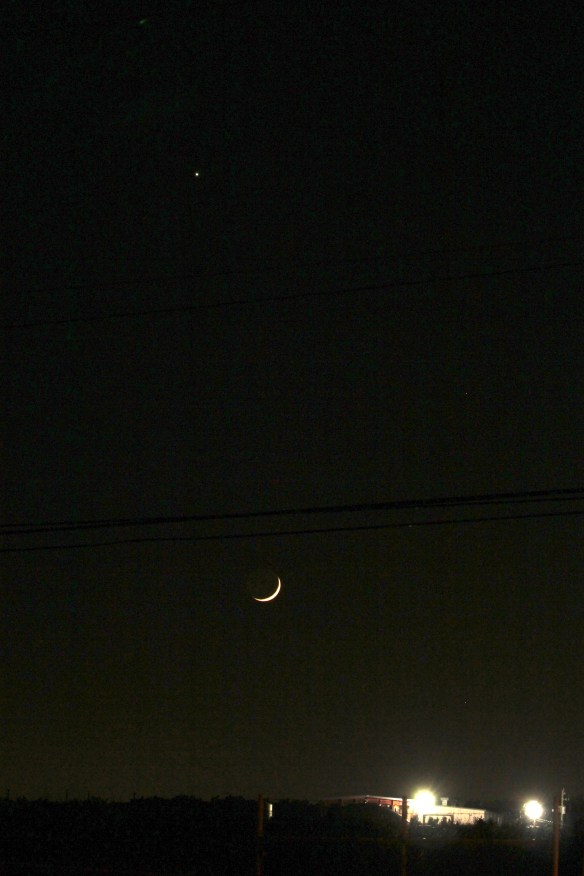 MoonAndVenus20180615