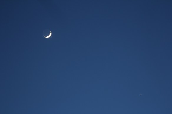 MoonAndVenus20180616